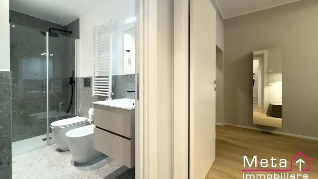 Salles de bain - Modern Flat with Concierge in Milan
