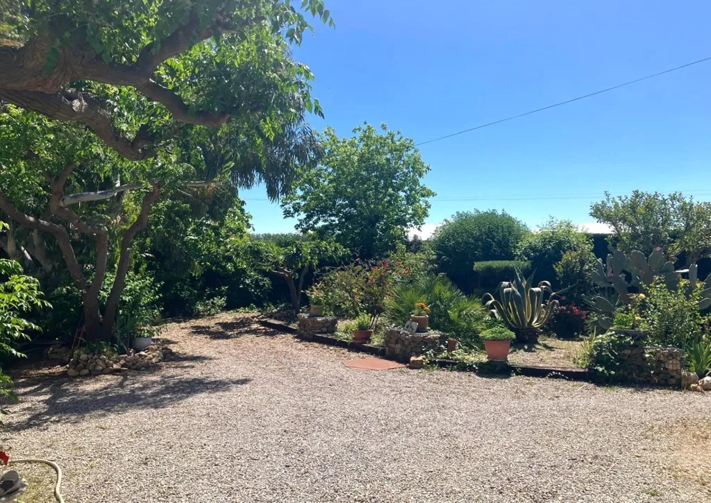 Jardin - Appartement en Rez-de-Jardin avec Jardin à Béziers