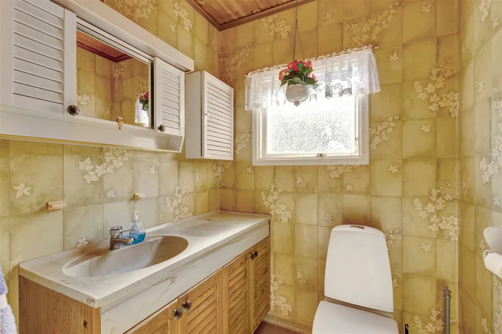 Bagni - Villa with Garden and Stream in Kvillsfors