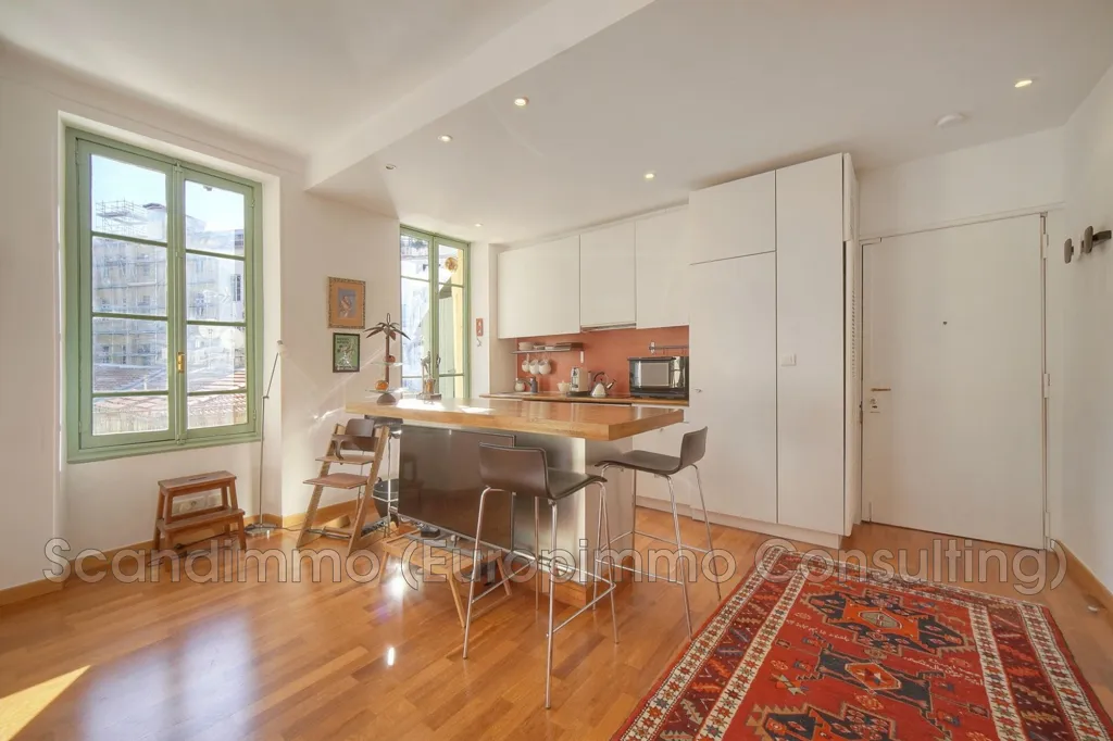 Kitchen - 3-Bed Apartment with South Terrace in Nice