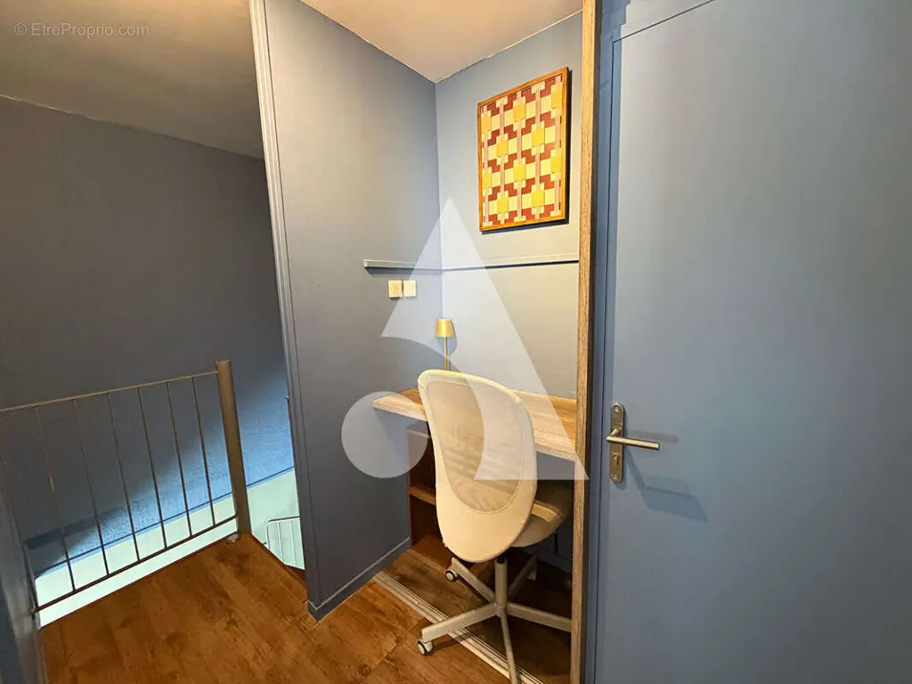 Esik - Renovated Duplex with Terrace in Évreux