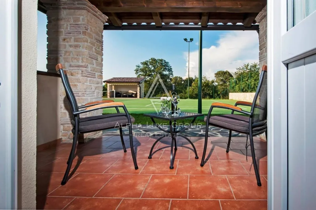 Terrass - Rustic Villa with Private Pool in Pićan