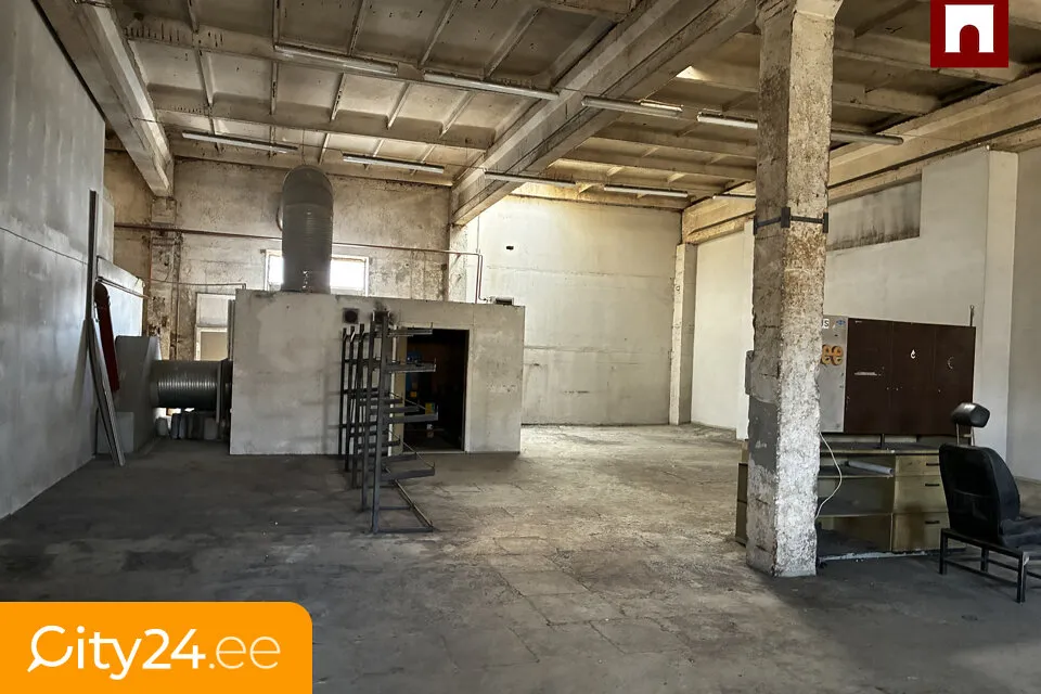 Stanze - Commercial Property with Warehouse in Salaspils