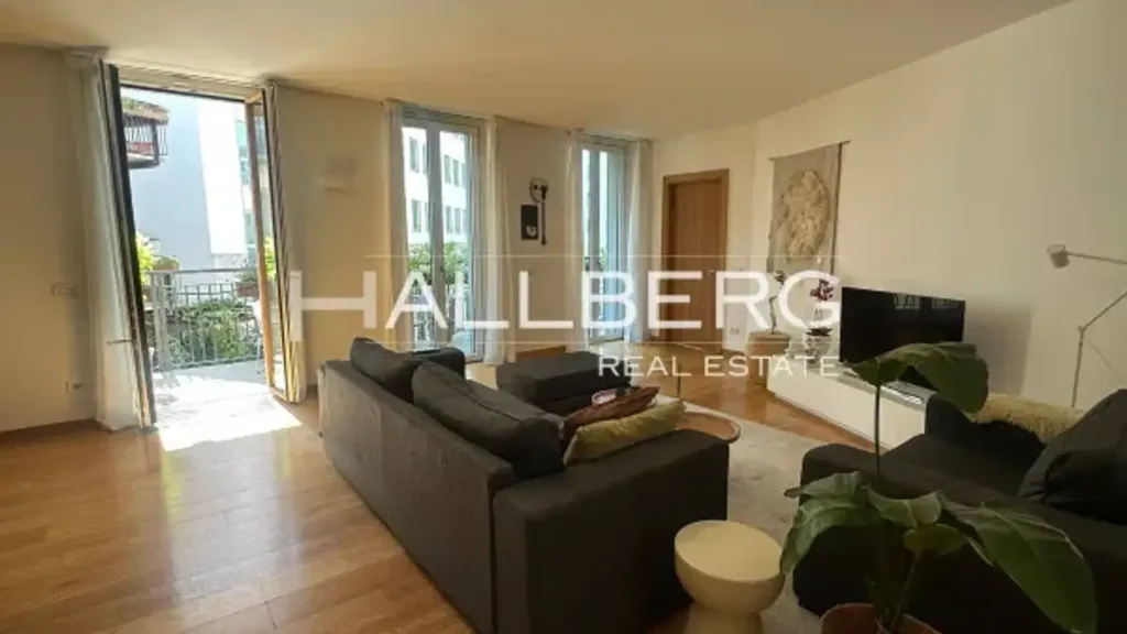 Séjour - Fully Furnished Apartment in Milan's Five Streets