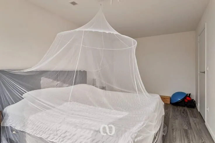 Chambres - Duplex avec 3 Chambres à Kruishoutem