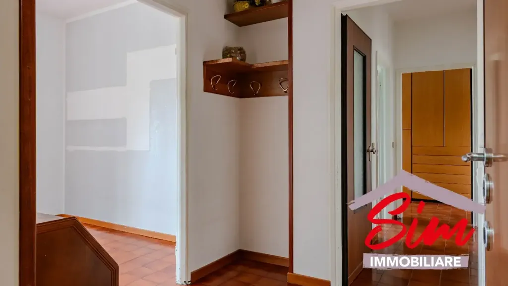 Entrée - Four-room Flat with Balcony in San Paolo
