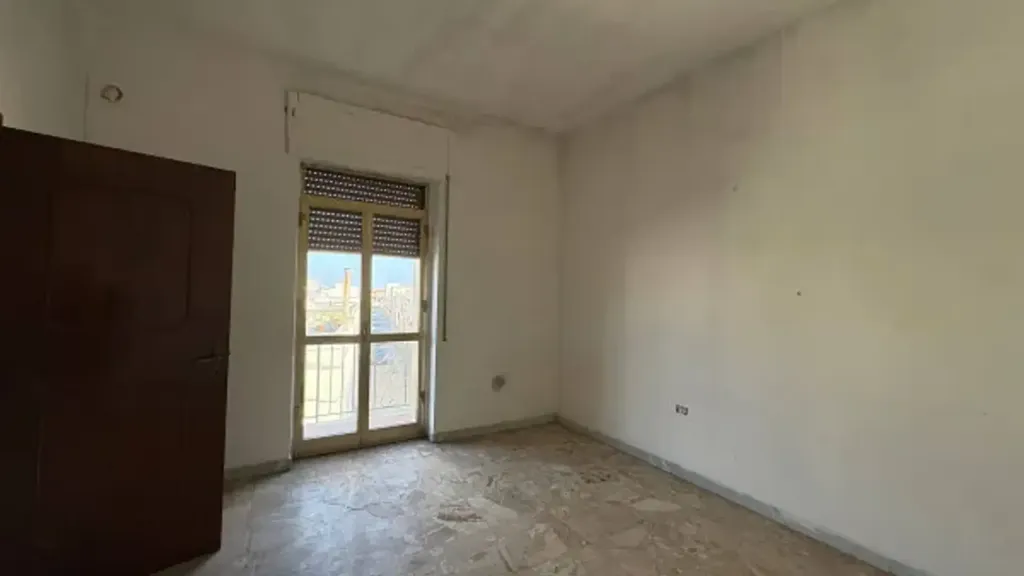 Pièces - Terraced House with Traditional Features in Sava