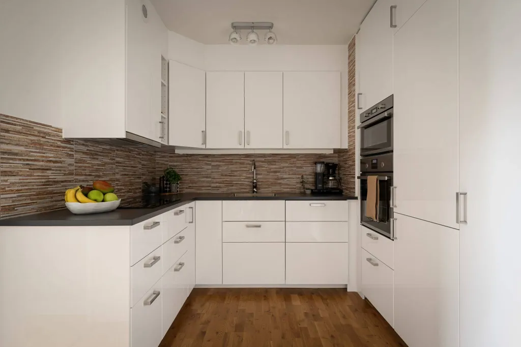 Cuisine - Apartment with West-Facing Balcony in Majorna