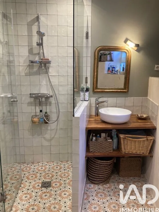 Vannitoad - Charming House with Terraces in Le Raincy