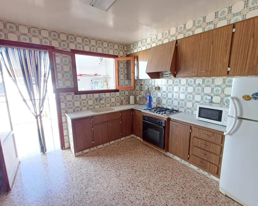 Cuisine - Apartment with Balconies in Oliva Pueblo