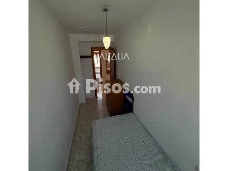 Chambres - Maison 3 pièces à ES