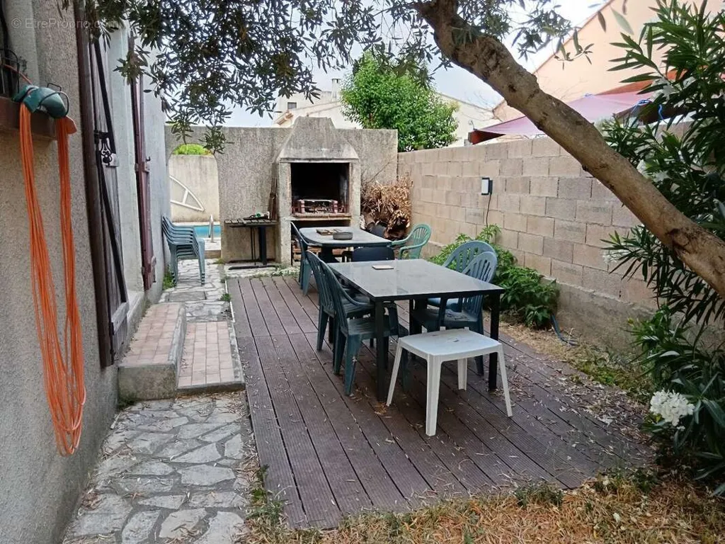Terrazza - Villa with Pool and Garage in Montady
