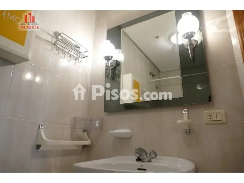 Bathrooms - Furnished Flat with Balcony near University Campus