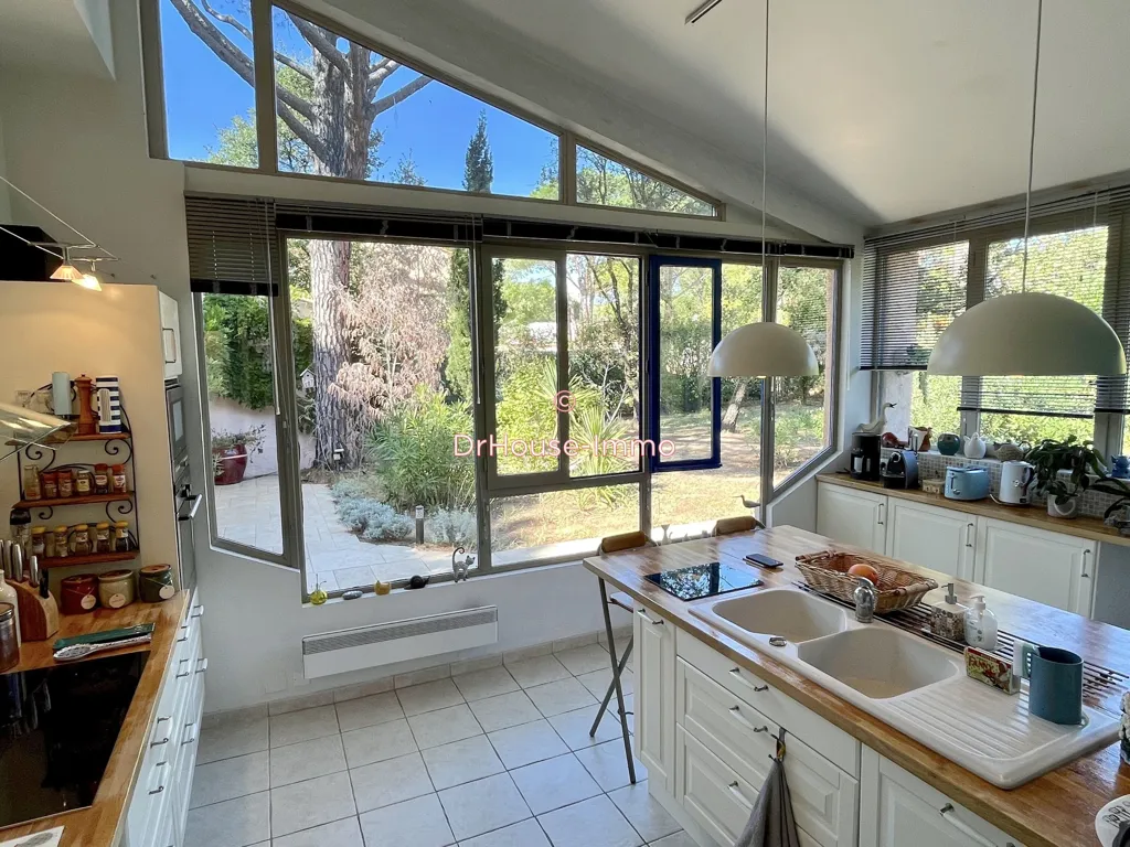 Cuisine - Maison avec Piscine et Jardin à Vidauban