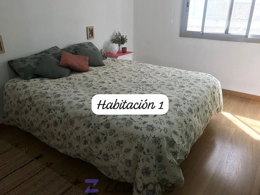 Chambres - Ample Flat with Terrace in El Grau, Valencia