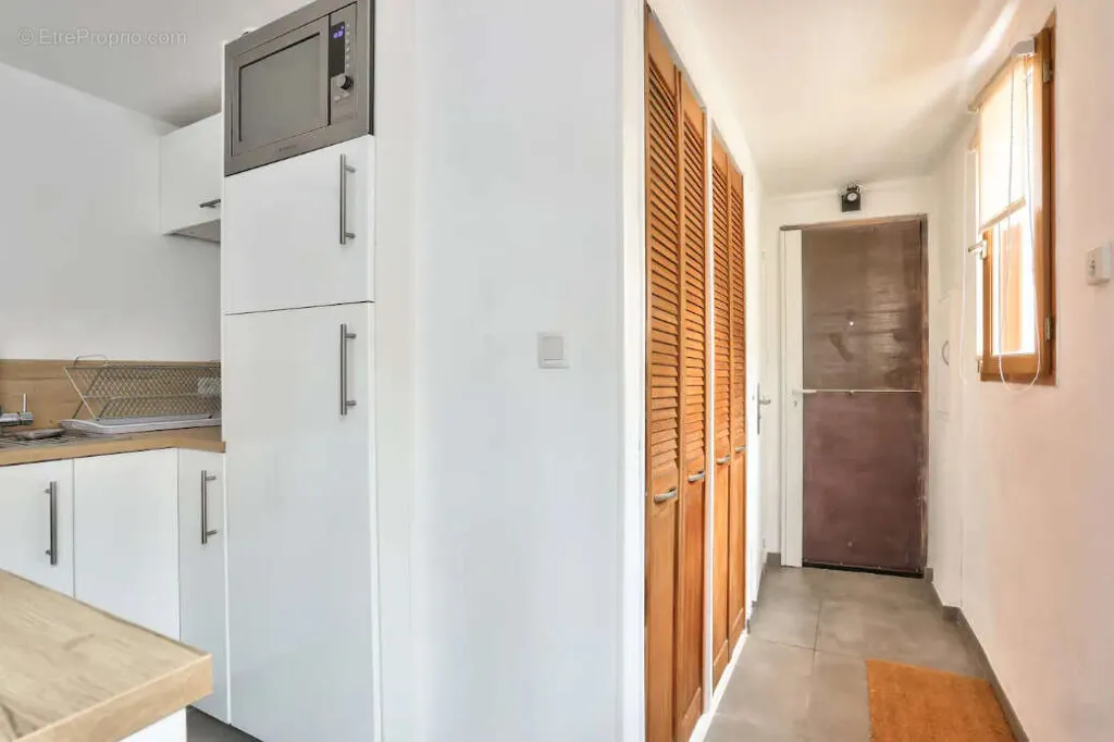 Köök - Studio with Balcony near Nice Beaches