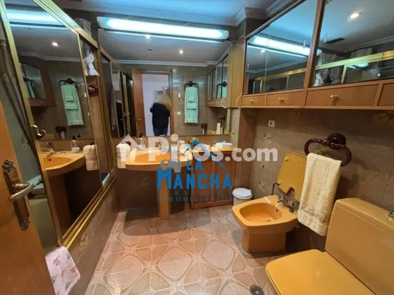 Vannitoad - Apartment with Balcony near Albacete Fair
