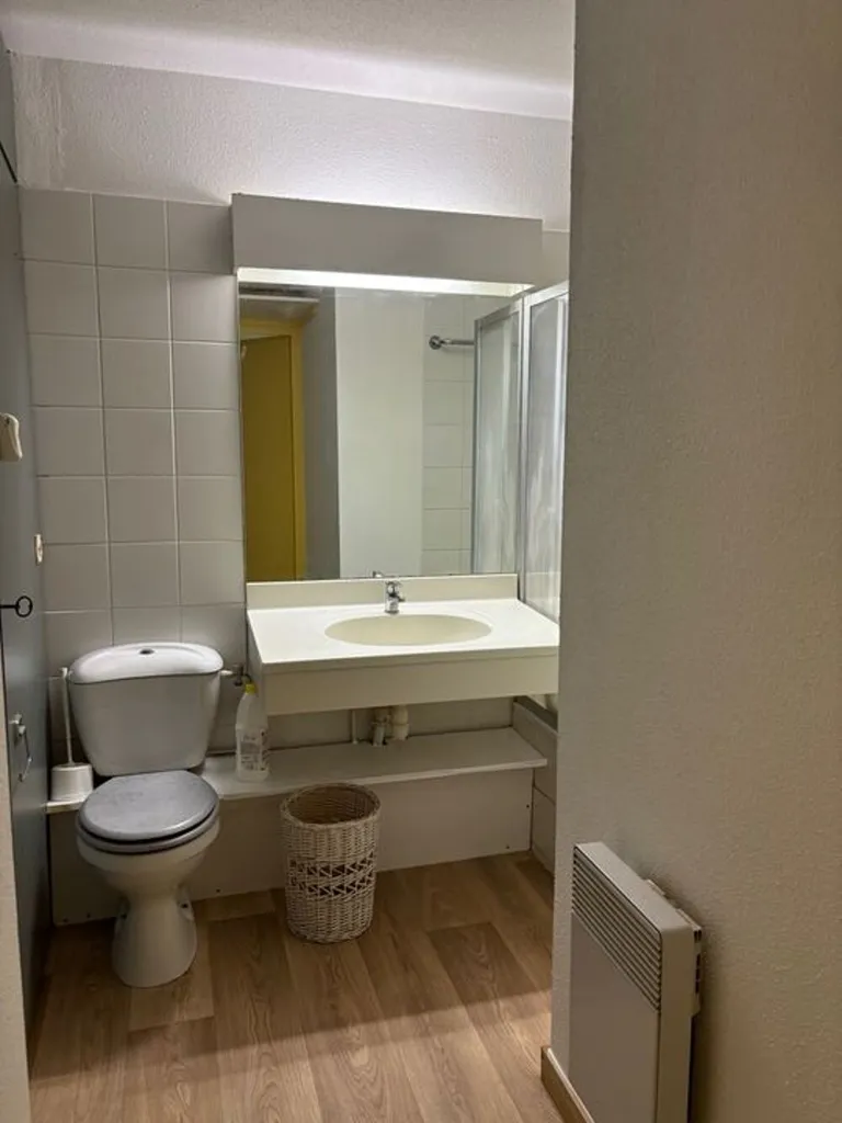 Salles de bain - Studio Meublé pour Étudiant à Mulhouse