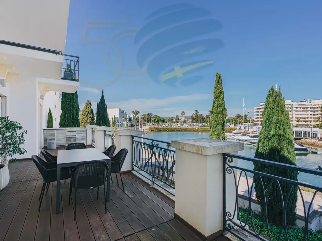 Terrass - Luxury Apartment with Marina Views in Vilamoura