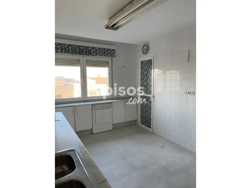 Köök - Spacious Flat with Terraces in Bahía Blanca