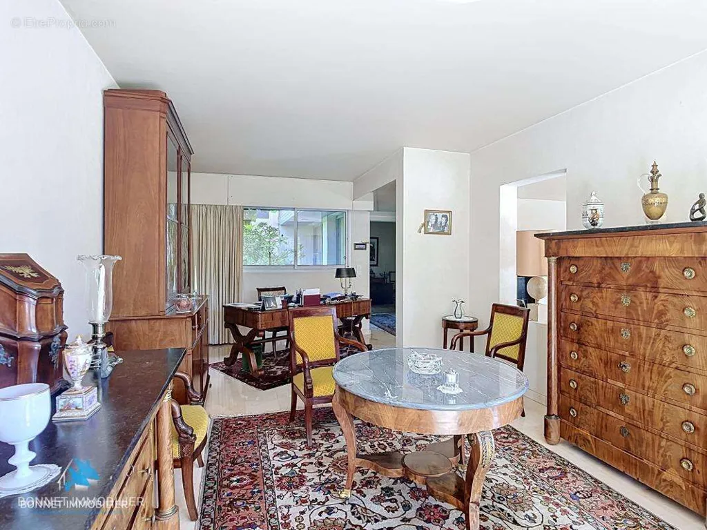 Séjour - Villa avec Piscine à Chamalières