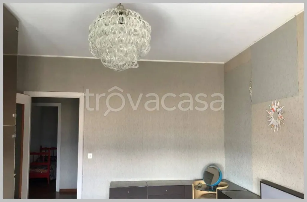 Chambres - Auctioned Apartment with Terrace in Ospedaletti