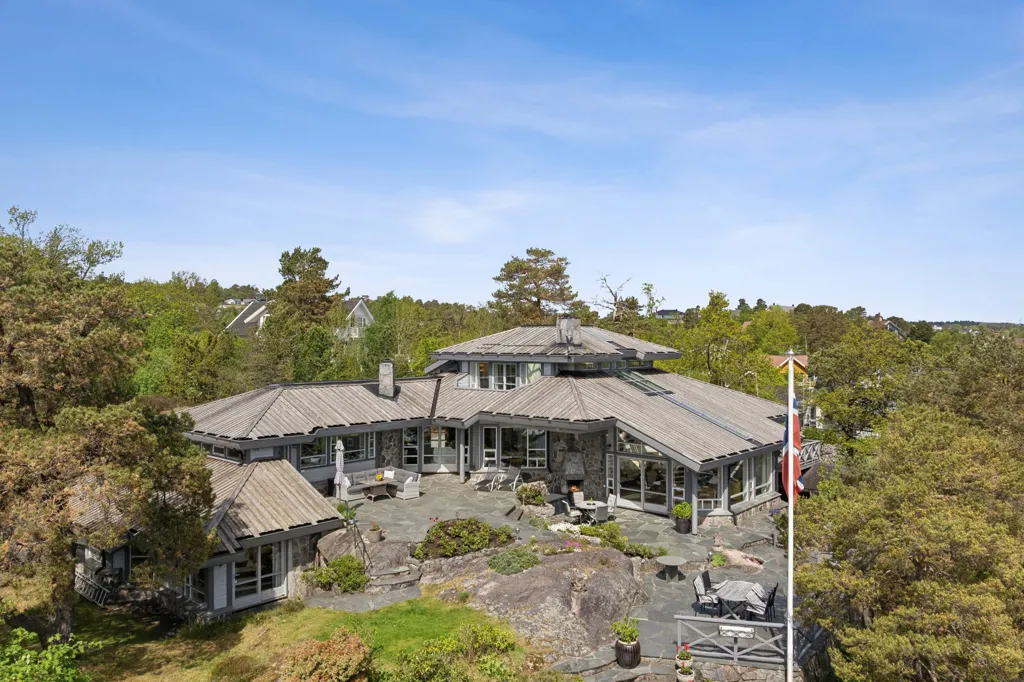Vue aérienne - Architectural Detached House with Private Pier in Groos