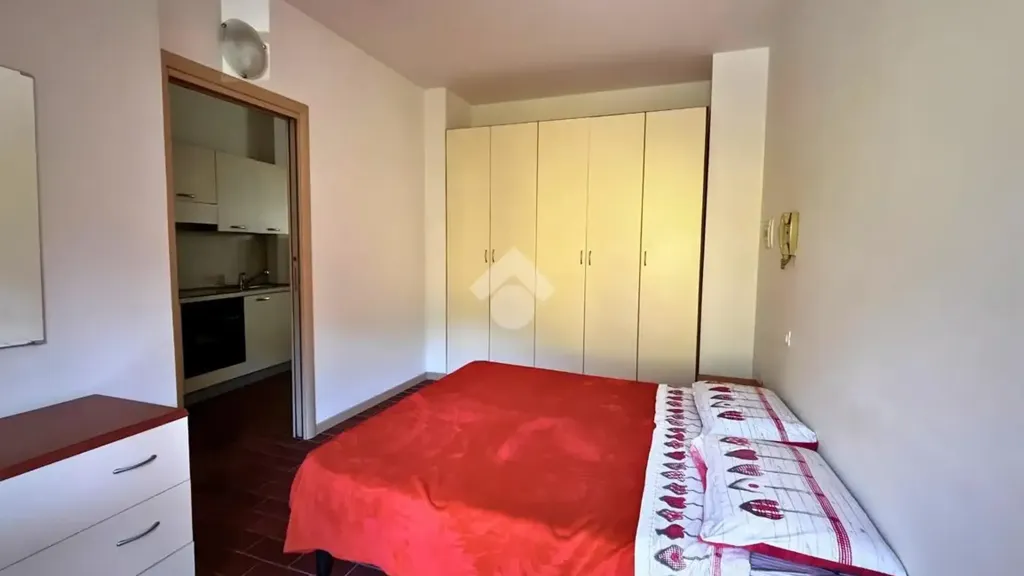 Chambres - Ground Floor Apartment with Balcony near Terme