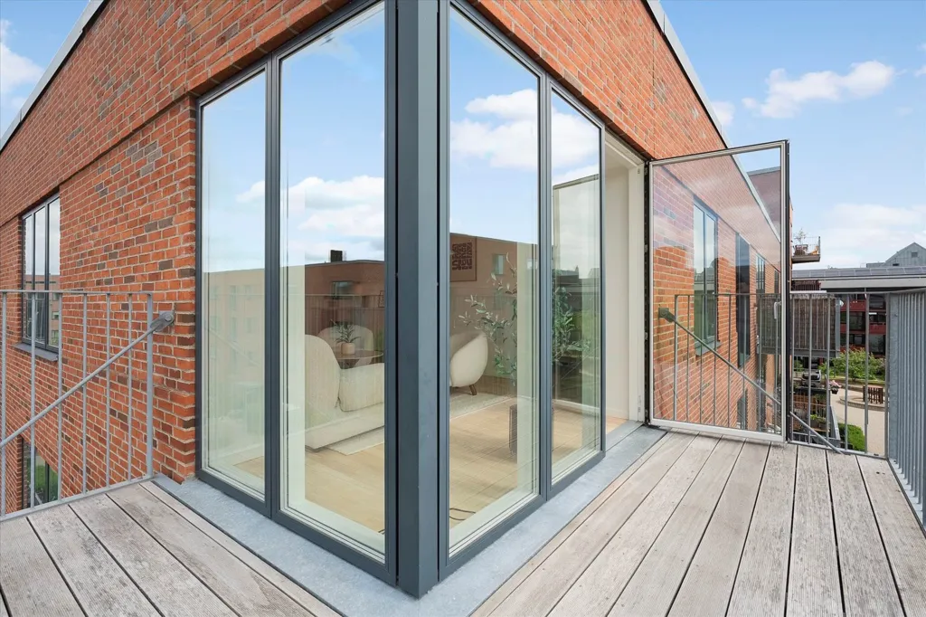 Terrasse - Apartment with Balcony in Valby