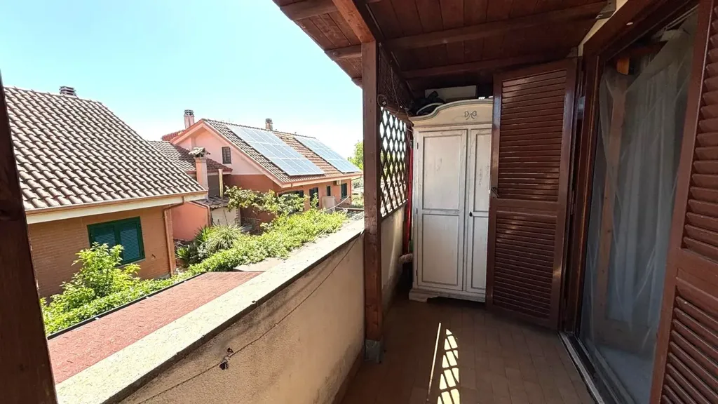 Balcone - Bifamiliar Villa with Garden in Ardea