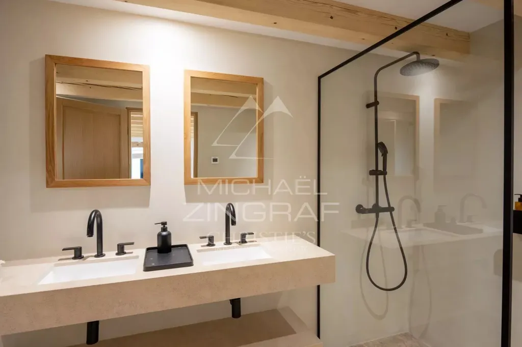 Vannitoad - Renovated Villa with Pool near Valbonne