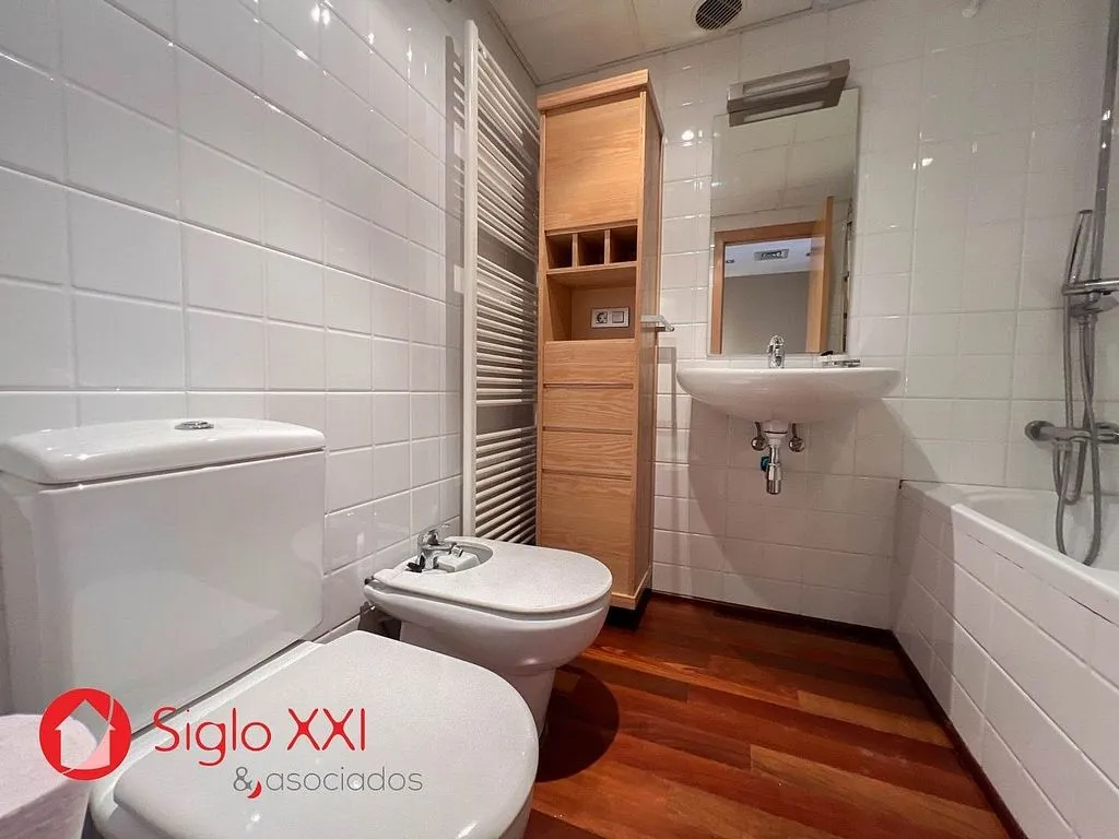 Vannitoad - Terraced House with Balcony in La Vila-Darremur