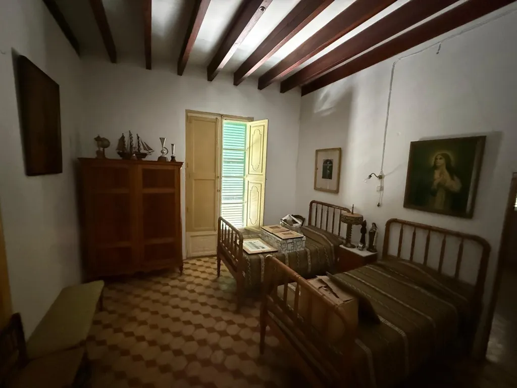 9-room house in Manacor