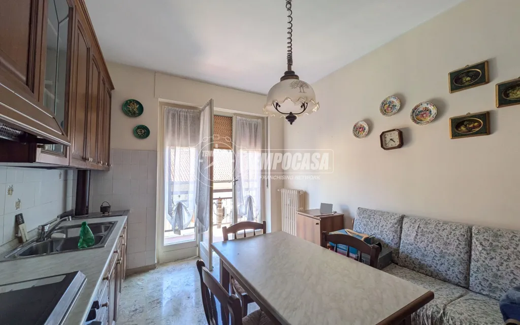 Köök - Spacious Apartment with Balconies in Pont-Canavese