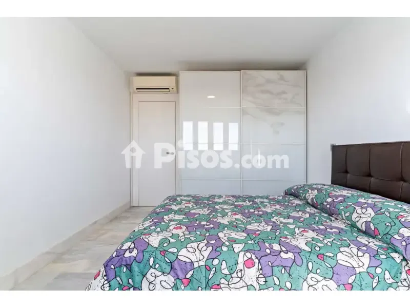 Chambres - Modern Apartment with Balcony in Almería