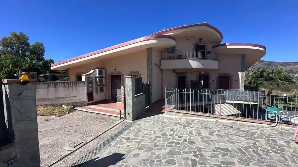 Extérieur - Ground Floor Apartment with Sea View in Soverato