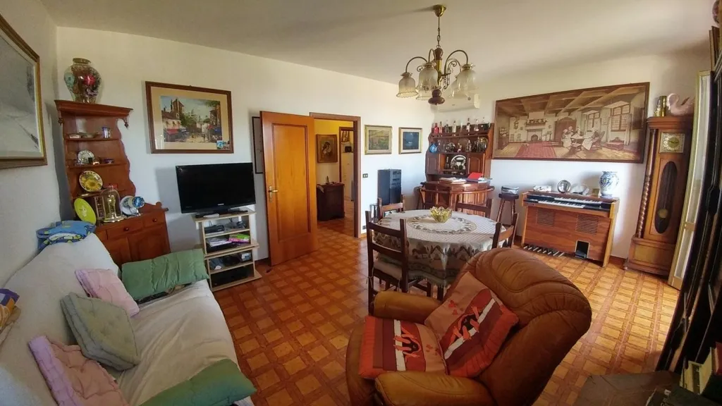 Séjour - Apartment with Private Garden in Zocca