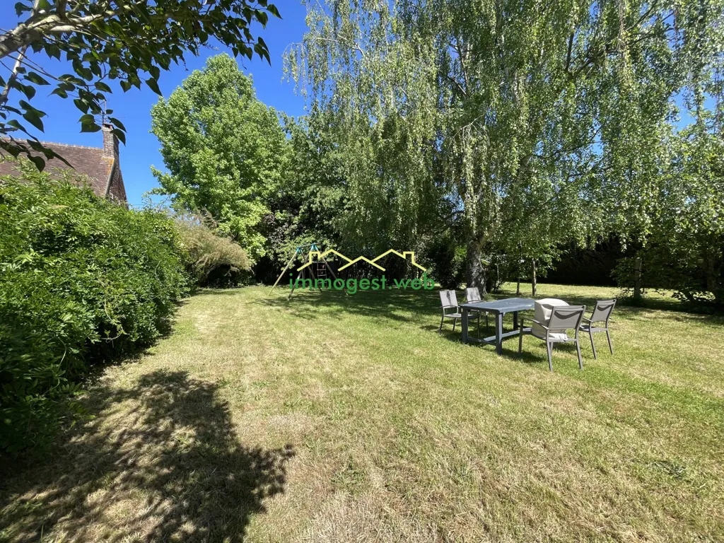 Aed - Longère with Garden and Terrace