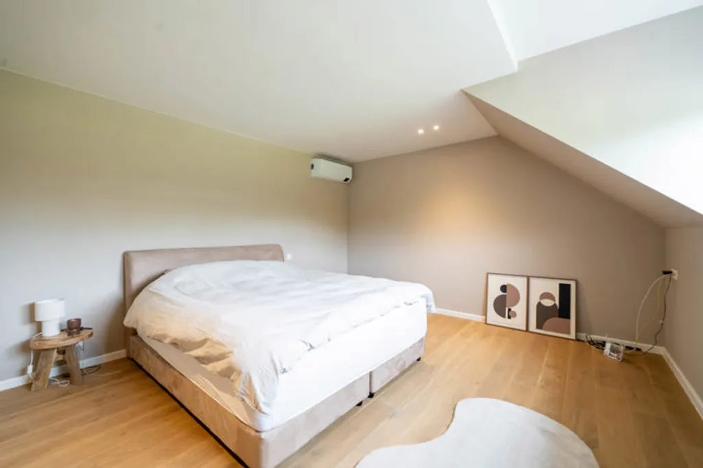 Chambres - Nouvelle Villa avec Pratique à Westerlo