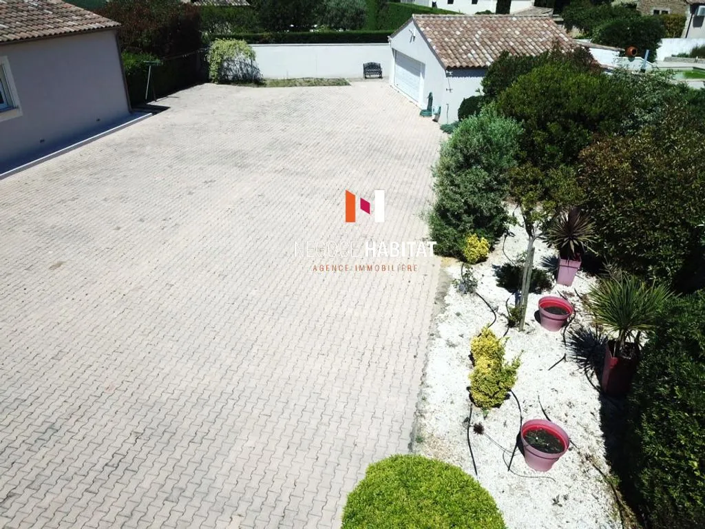 Vue aérienne - Villa aux Portes d'Uzès avec Jardin Paysager