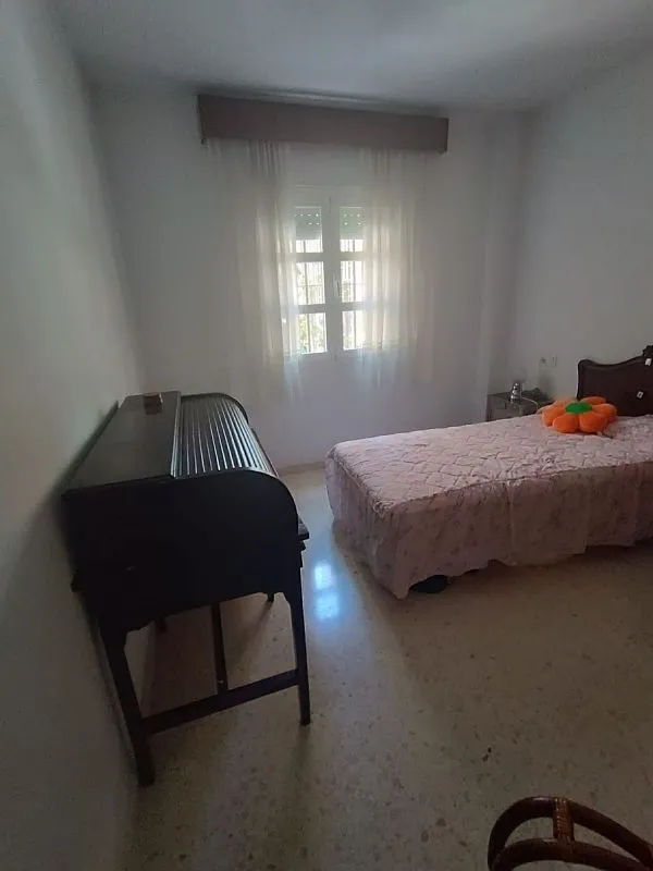 Apartment with Garage in Jerez Centre