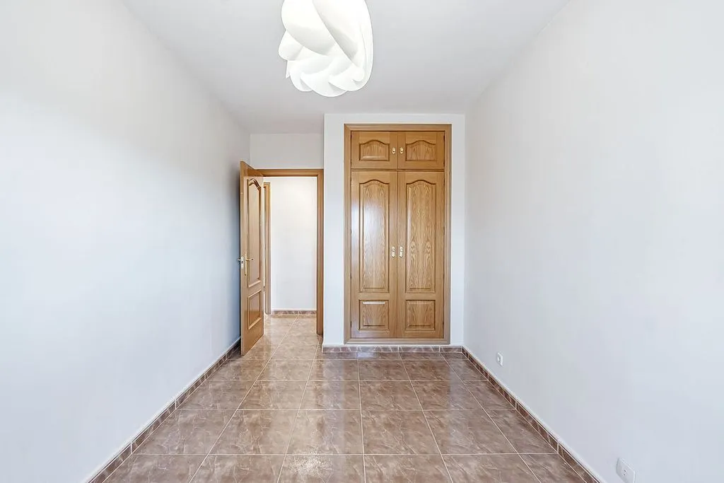 Entrée - 3-Bedroom Flat with Terrace in Aluche