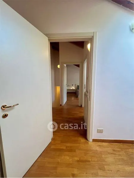 Esik - Duplex with Lake View in Laveno-Mombello