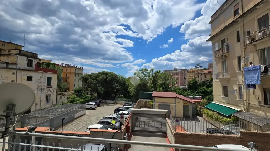 Balcon - Spacious Apartment with Terrace in Salerno