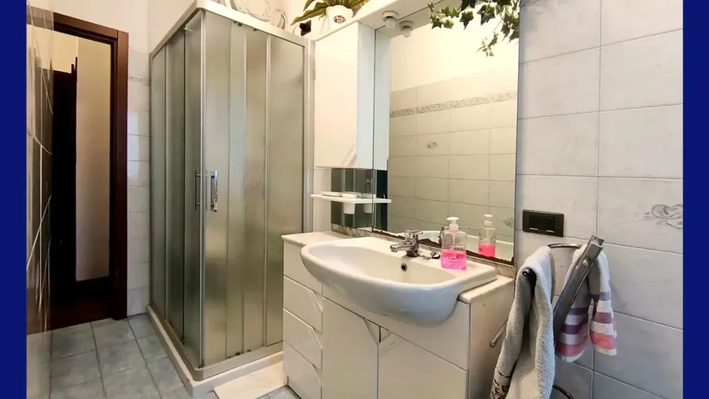 Vannitoad - Modernised Apartment with Balcony in Milan