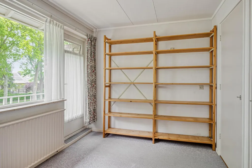 Bureau - Two-Storey House with Garage in Zwolle