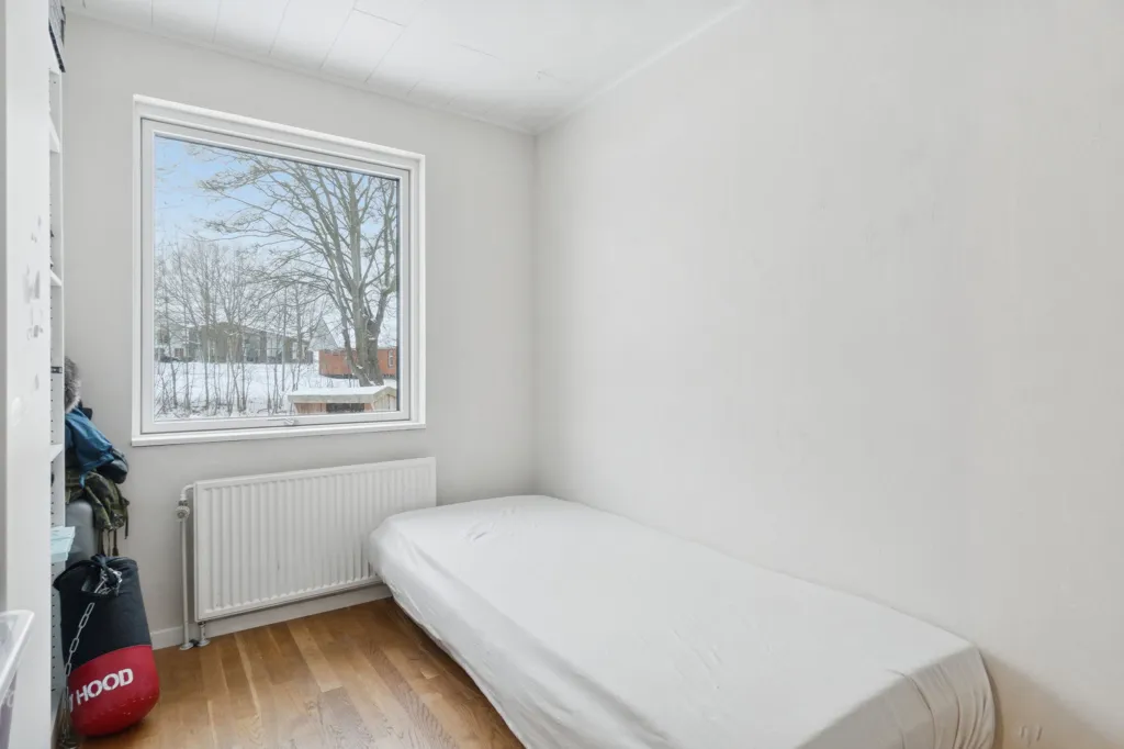 Magamistoad - 1976 Villa with Garden in Grenaa