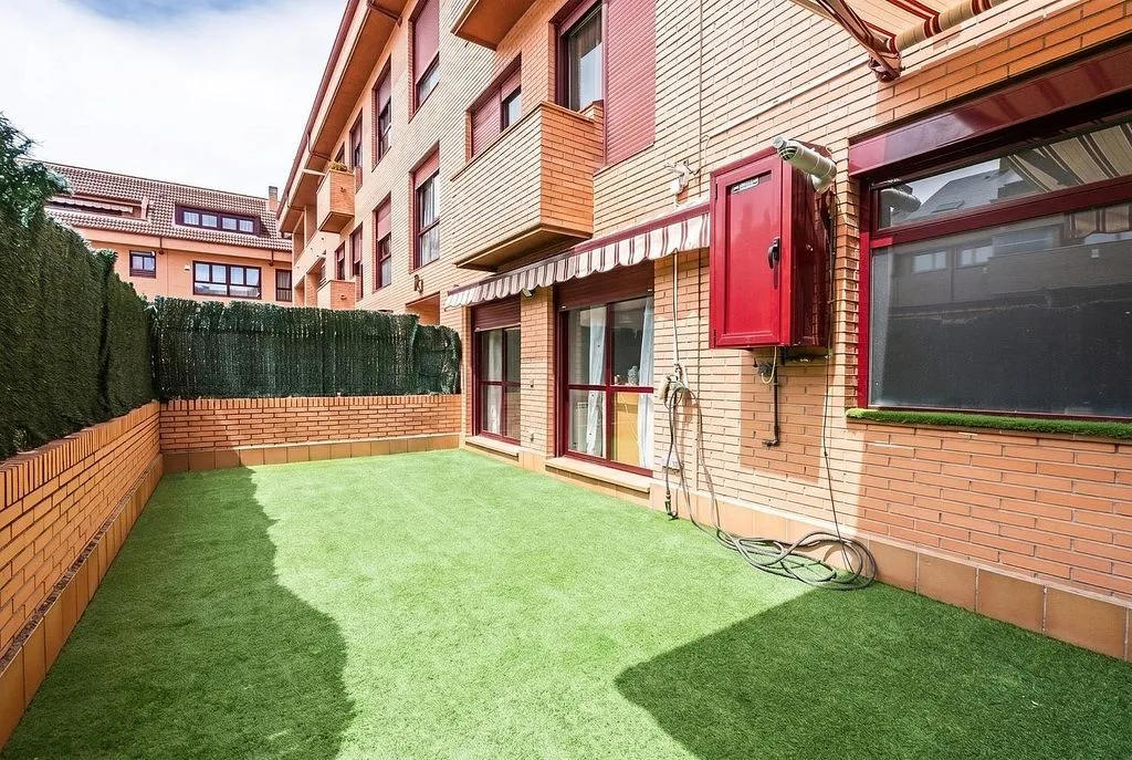Aed - Apartment with Pool and Terrace in Las Rozas