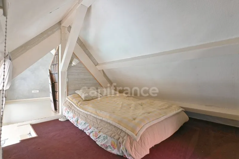 Toad - Charming Flat with Terrace in Maurecourt