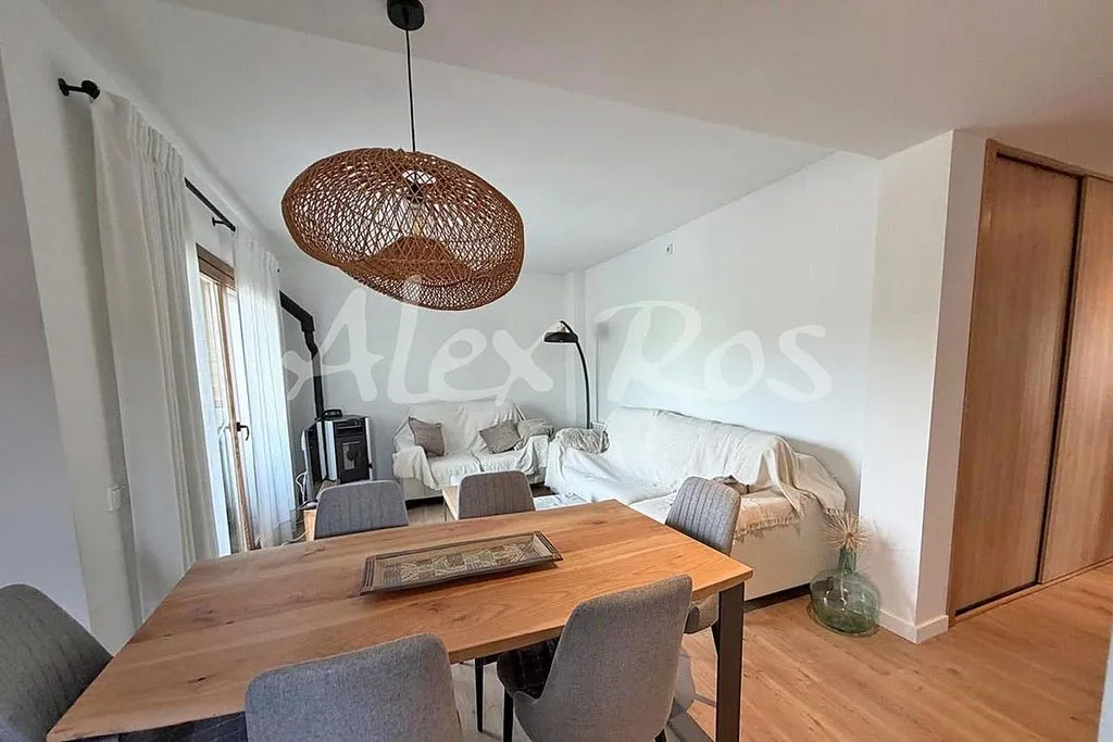 Salle à manger - Modern Flat with Terrace in Bellver de Cerdanya